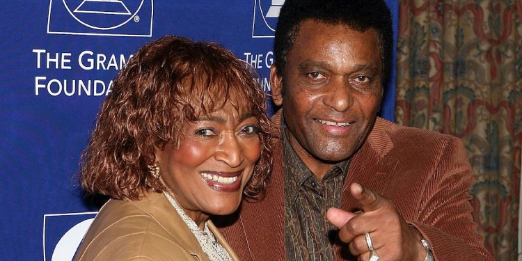 A Closer Look on Charley Pride’s Wife and Family